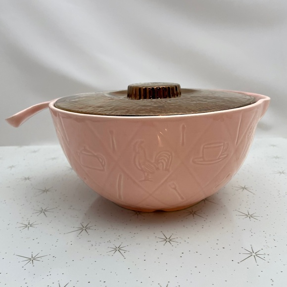 vintage Batter bowl with lid, Shawnee pottery bowl, Kenwood line - Picture 2 of 13